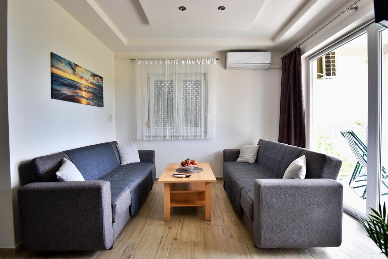Apartmani Solis Vir Εξωτερικό φωτογραφία