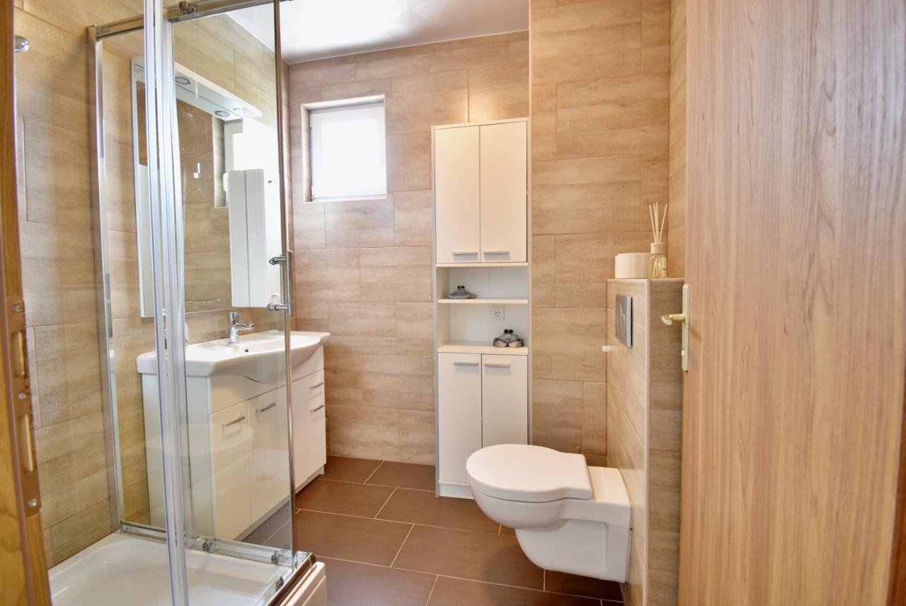 Apartmani Solis Vir Εξωτερικό φωτογραφία