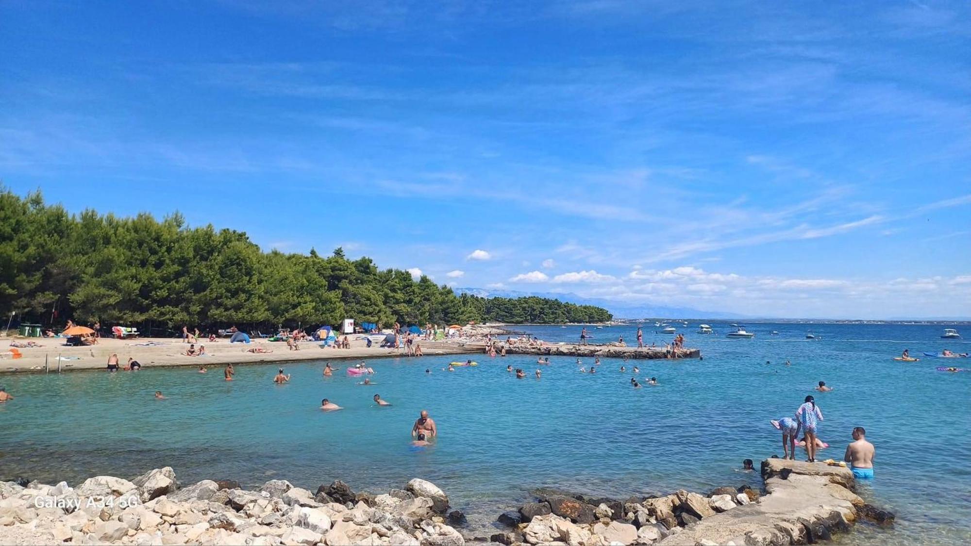 Apartmani Solis Vir Εξωτερικό φωτογραφία
